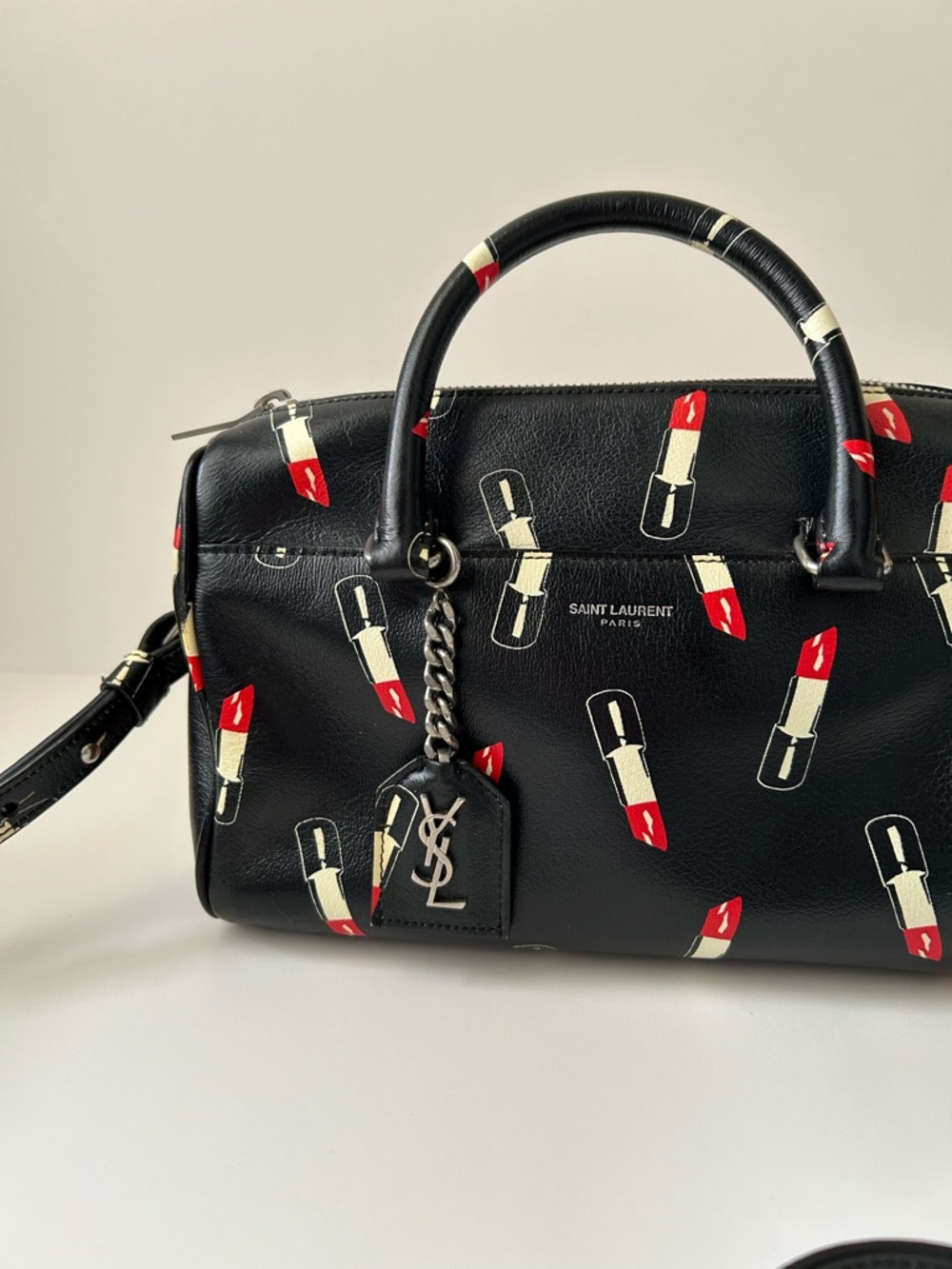 Saint Laurent Black Leather Satchel with Red Lipstick Print - Picture 3 of 4